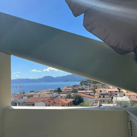 Frontemare Da Manu Iun R7674 Apartment *